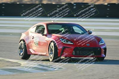 media/Nov-02-2025-Speed Ventures (Sun) [[61724e2e34]]/Black/Session 4/